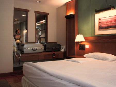 Phuket Tri Trang beach Merlin Beach Resort Hotel