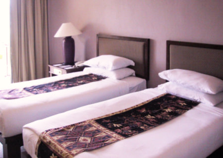 Phuket Karon beach hotel