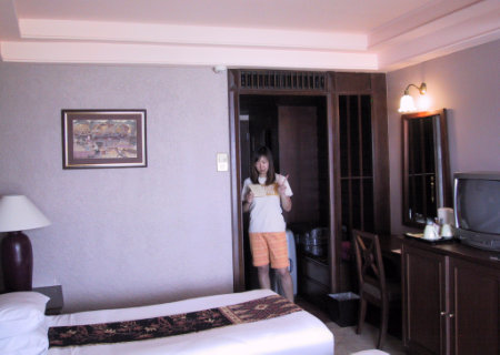 Phuket Karon beach hotel