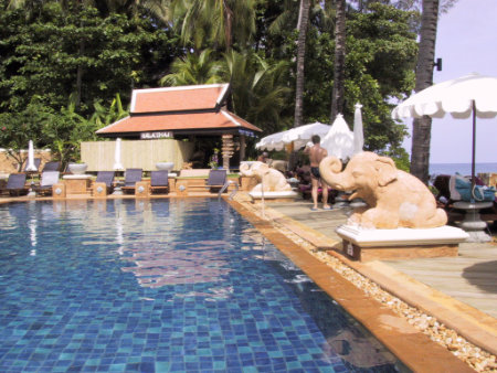 Phuket Karon beach hotel