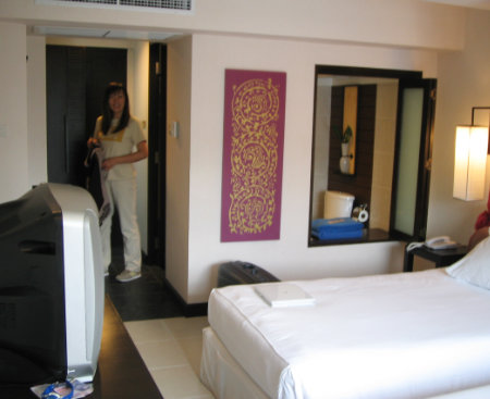 Phuket Karon beach andaman seaview hotel
