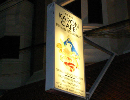 Phuket Karon cafe