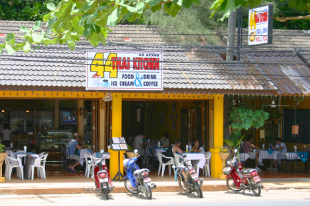 Phuket Karon beach 44 Thai Kitchen