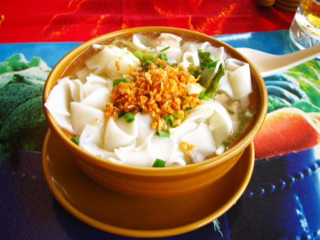 Phuket Kata beach Internet cafe