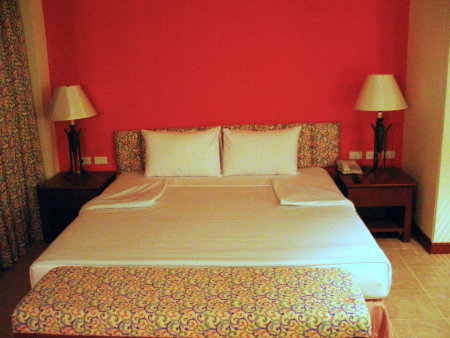 Phuket Panwa Khao Khard By the sea hotel