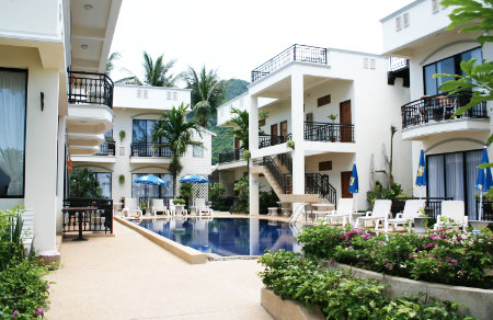 Phuket Paotng Jungceylon