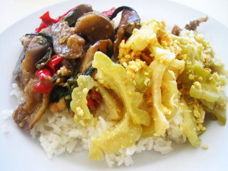 Phuket Kata center Thai kitchen