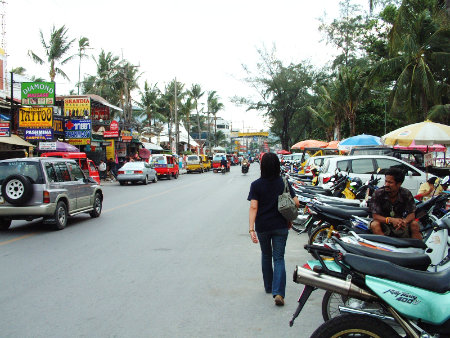Phuket Patong Beach road
