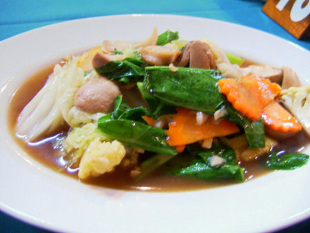 Phuket Karon beach green chilli restaurant