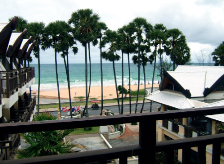 Phuket Karon Beach Woraburi resort hotel