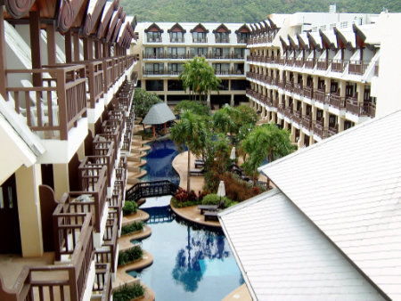 Phuket Karon Beach Woraburi resort hotel