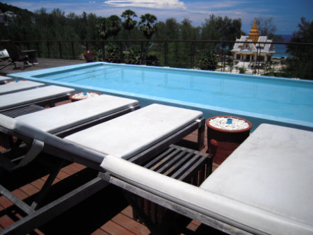Phuket Surin beach Benyada lodge