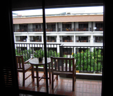 Phuket Patong beach banthai resort hotel