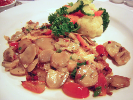 Phuket Patong beach Maccheroni italian restaurant