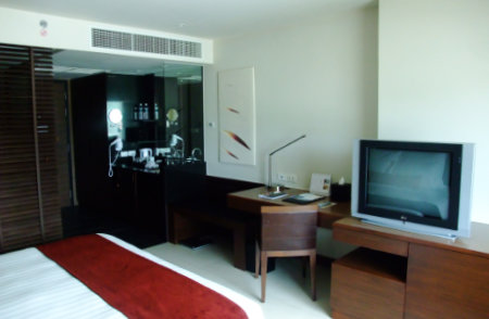 Phuket Patong beach millennium resort hotel