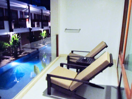 Phuket Patong beach La Flora hotel