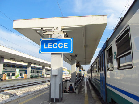 Italia Lecce station