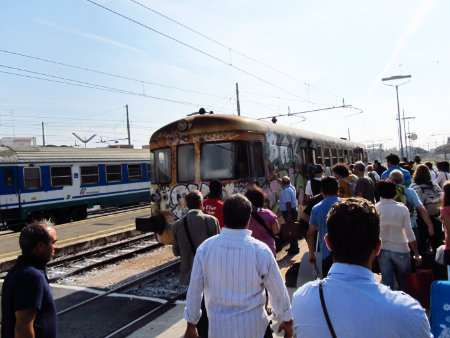 Italia Lecce station