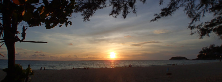 Katathani phuket beach resort hotel