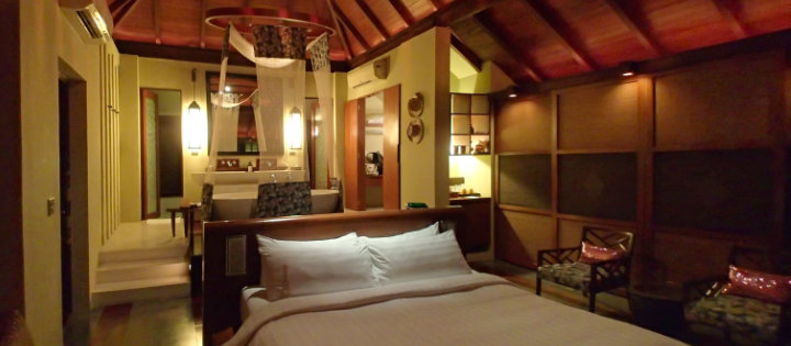 Phuket Chalong Villa Zolitude