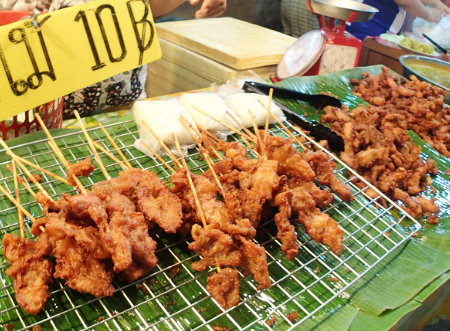 Phuket Chalong Weekend night market