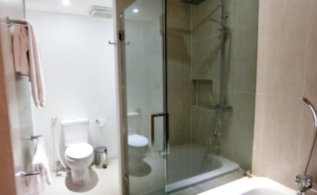 Phuket Patong safari beach hotel