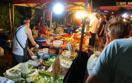 Phuket Boat Avenue night market