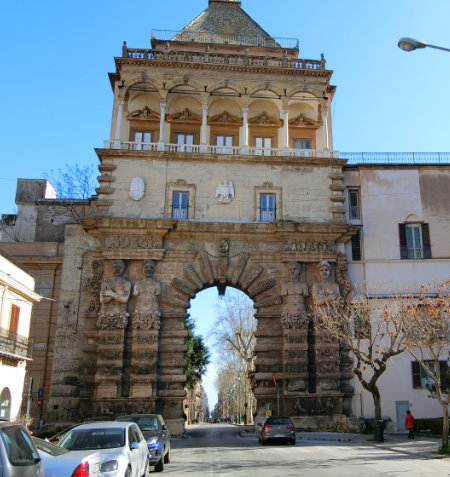 Italy Palermo ヌォーバ門 Porta Nuova