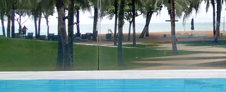 Khao Lak La Vela