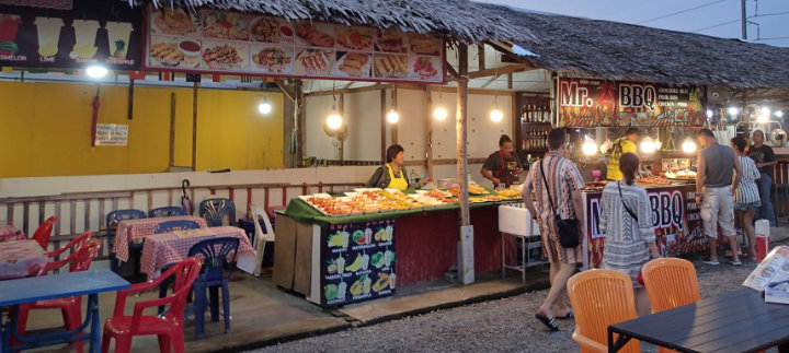 Khao Lak Bang Niang Market