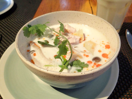 Khao Lak La Vela kokulo beach club