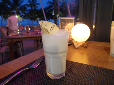 Khao Lak La Vela kokulo beach club
