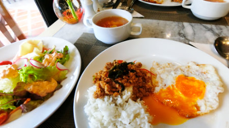 カオラック　ナントンビーチ　シービューリゾートホテル