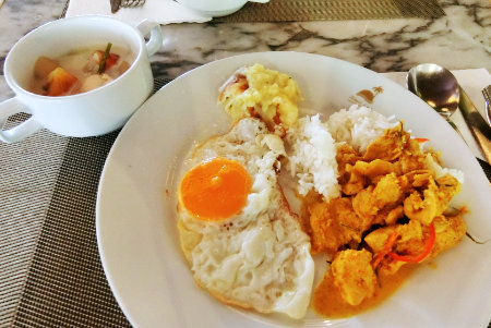 カオラック ナントンビーチ シービューリゾートホテル