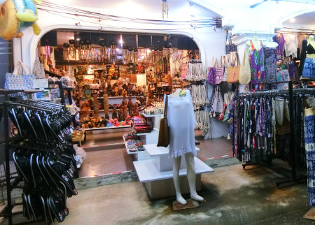 カオラック ナントンビーチ